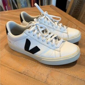 Veja White Leather Sneakers with Black V Accent
